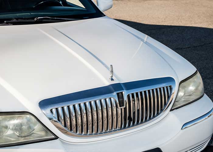 Cadillac Escalade SUV - View 3